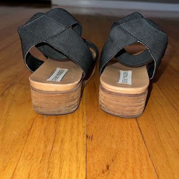 Steve Madden Platform Sandals - Picture 4 of 7